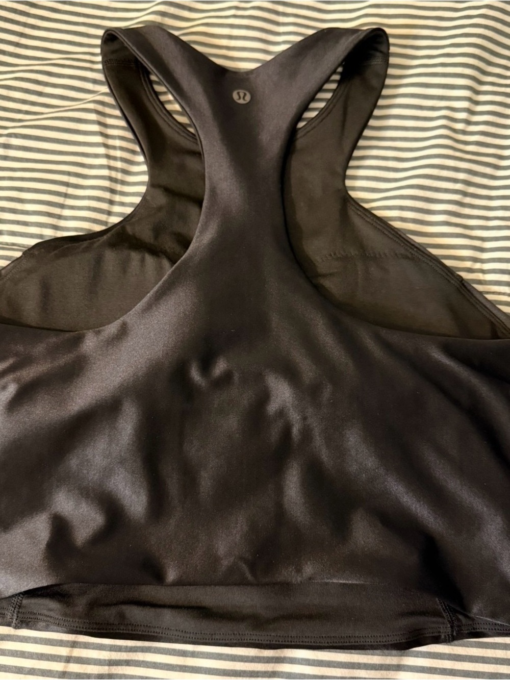 Lululemon Black High Neck Crop Top - Picture 4 of 5